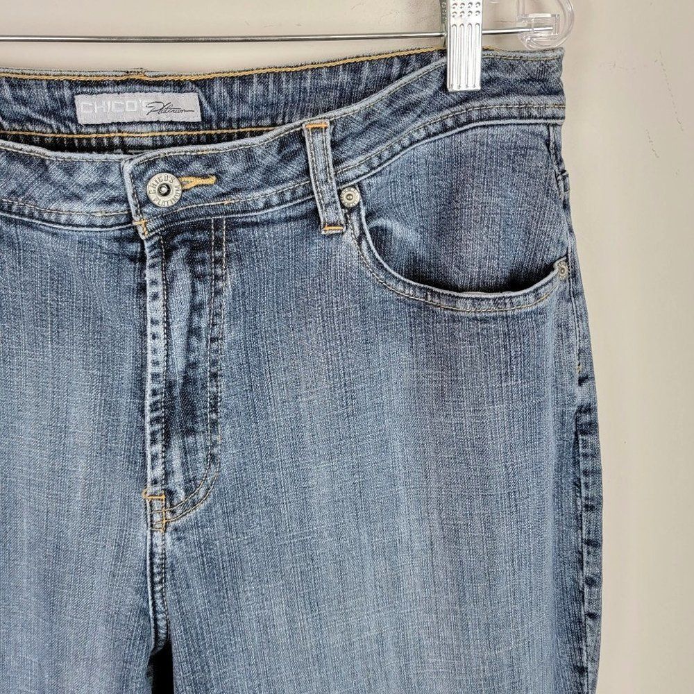 Chico's Platinum Marquis Washed Blue High Rise Boot Cut Jeans Women's 2.5 32X30 - Picture 6 of 9